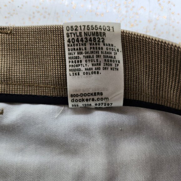 Camel Coloured Pleated Trousers for Men - Picture 7 of 8